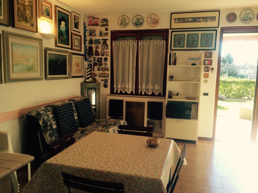 Appartamento Dei Salici ลาซีเซ ภายนอก รูปภาพ