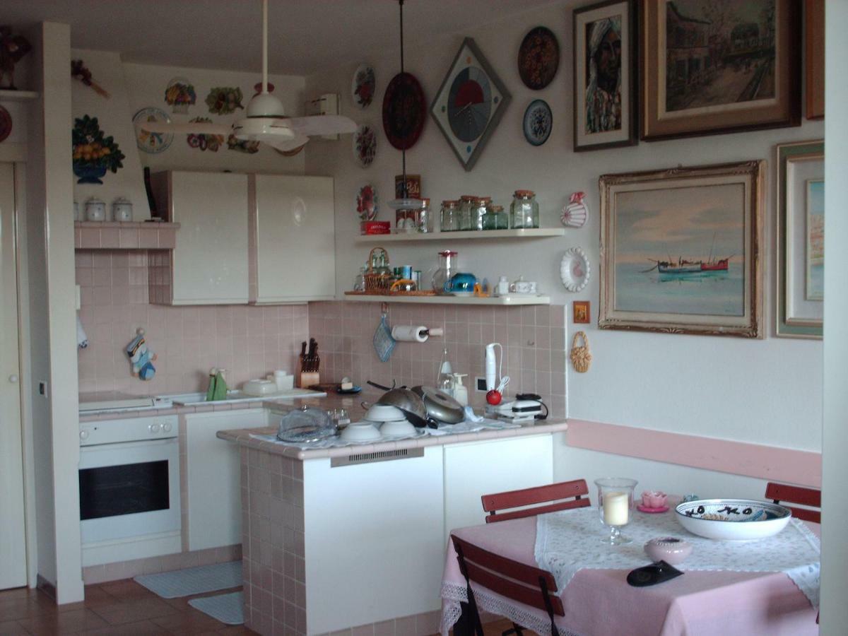 Appartamento Dei Salici ลาซีเซ ภายนอก รูปภาพ