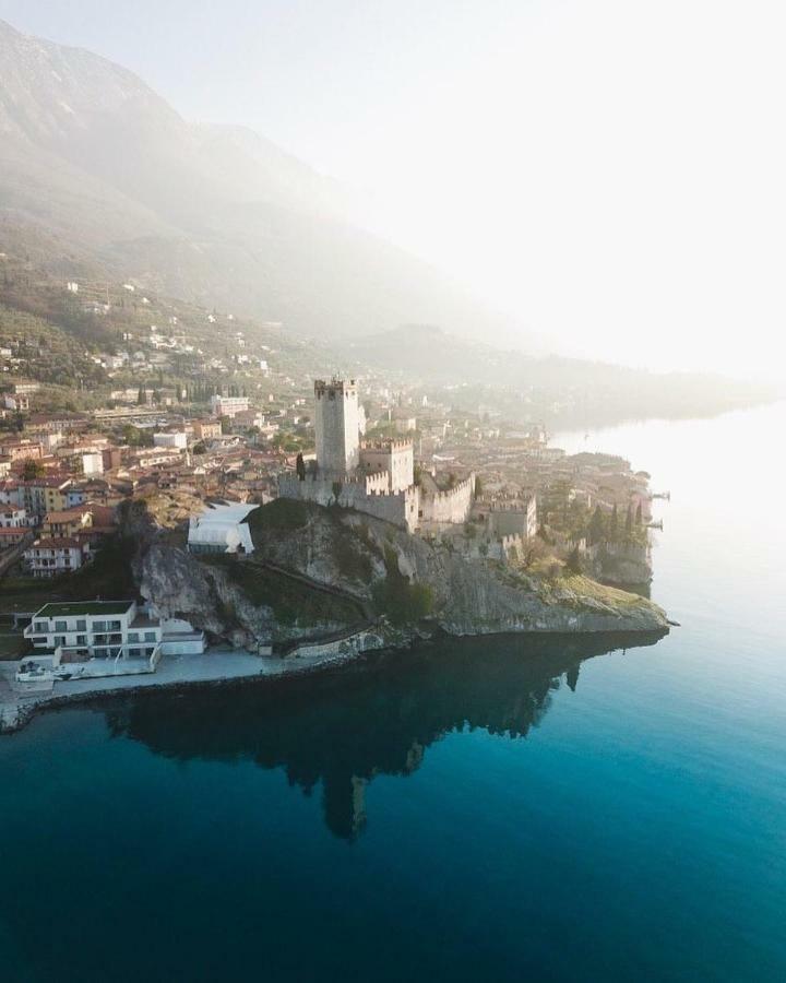 Appartamento Dei Salici ลาซีเซ ภายนอก รูปภาพ